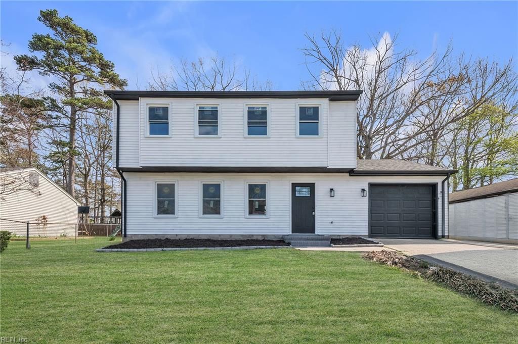 Photo of 962 Red Oak Circle, Newport News, VA 23608 (MLS # 10626414)