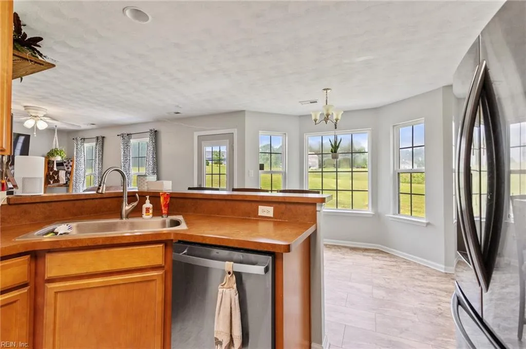 Franklin, Virginia 23851, United States, 4 Bedrooms Bedrooms, ,3 BathroomsBathrooms,Residential,Pending,132085