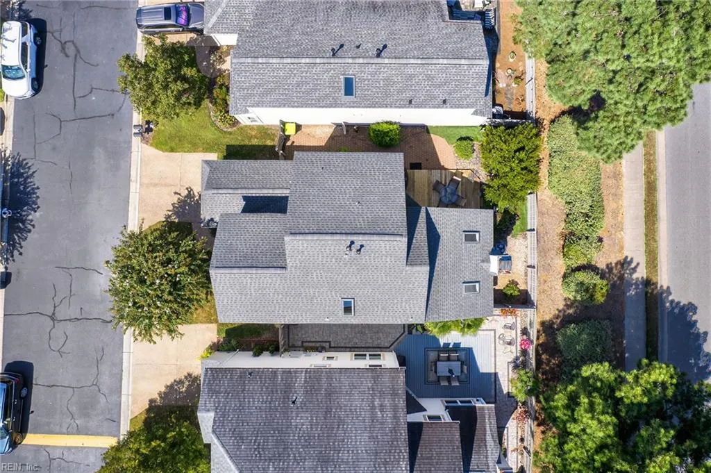 Virginia Beach, Virginia 23451, United States, 3 Bedrooms Bedrooms, ,3 BathroomsBathrooms,Residential,Active,204646