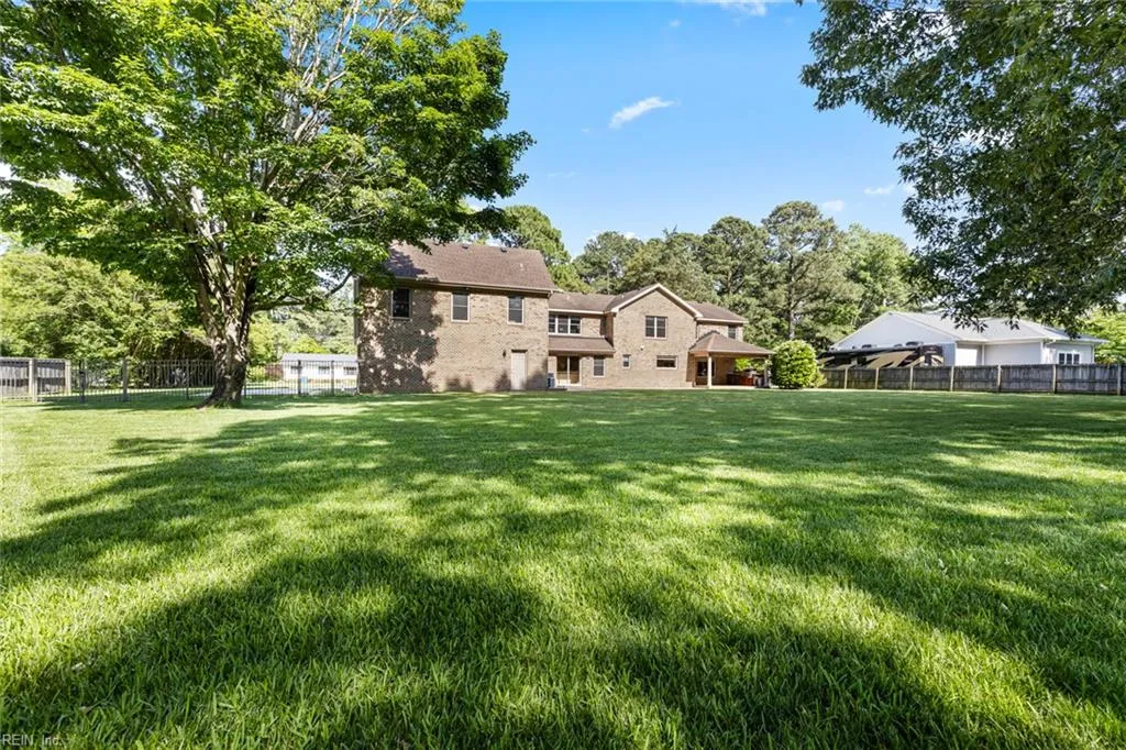 Virginia Beach, Virginia 23454, United States, 5 Bedrooms Bedrooms, ,6 BathroomsBathrooms,Residential,Active,178842