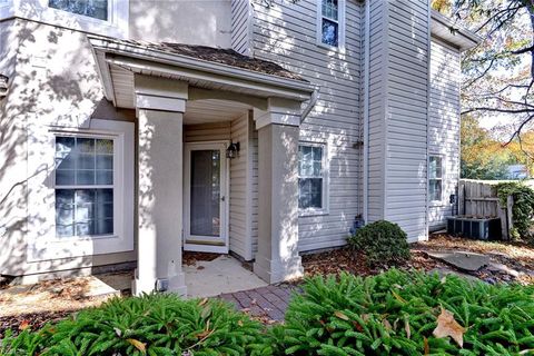 Photo of 1596 Willow Cove, Newport News, VA 23602 (MLS # 10630379)