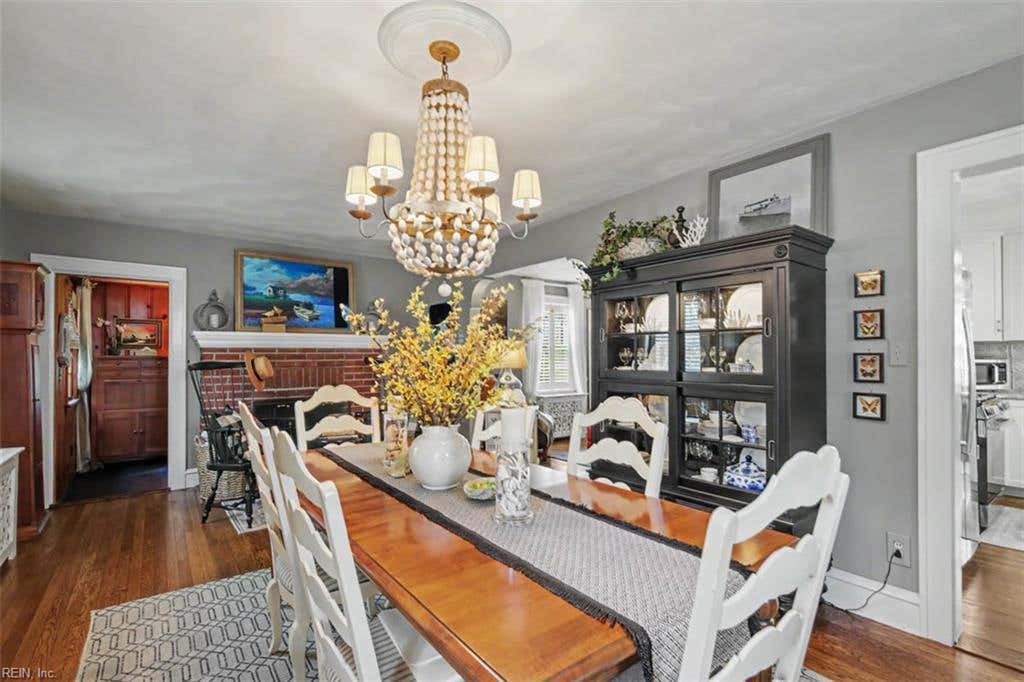 Photo of 103 Locust Avenue, Hampton, VA 23661 (MLS # 10648595)