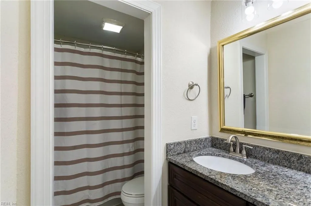 Hampton, Virginia 23666, United States, 3 Bedrooms Bedrooms, ,2 BathroomsBathrooms,Residential,Pending,116819