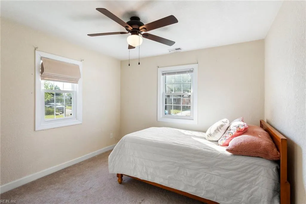 Hampton, Virginia 23666, United States, 3 Bedrooms Bedrooms, ,2 BathroomsBathrooms,Residential,Pending,116819