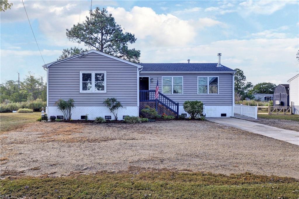 Photo of 18 Ridge Road, Poquoson, VA 23662 (MLS # 10654821)