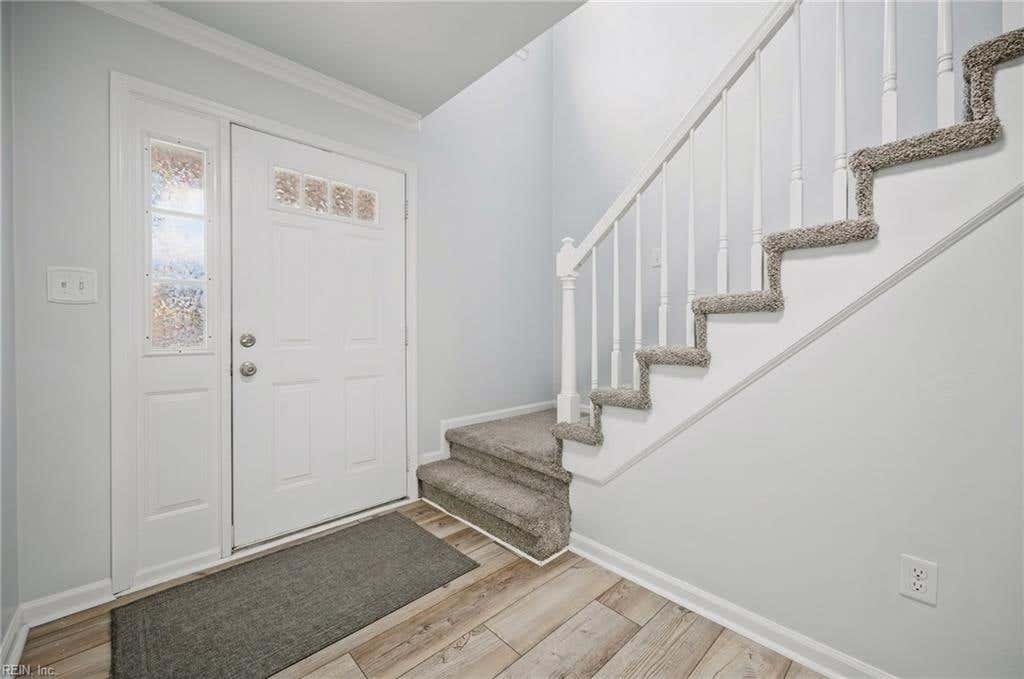 Photo of 809 Bishop Court, Newport News, VA 23602 (MLS # 10645508)