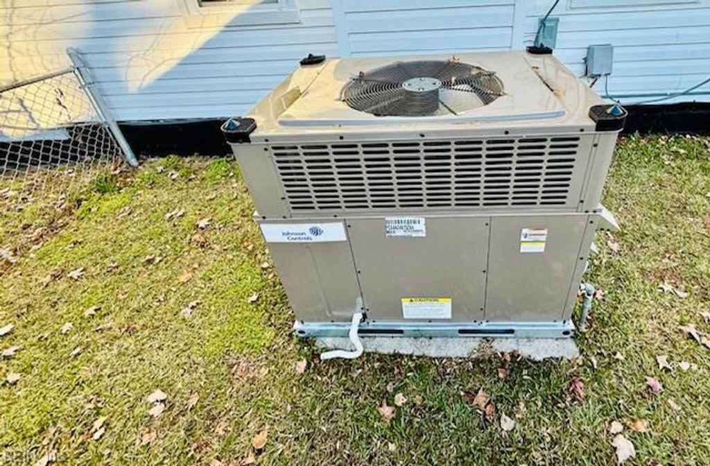 Photo of 2829 Ryland Rd Road, Hampton, VA 23661 (MLS # 10612723)