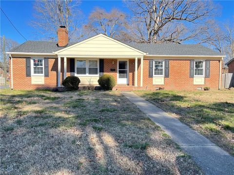 Photo of 896 Wheeler Drive, Newport News, VA 23608 (MLS # 10612713)