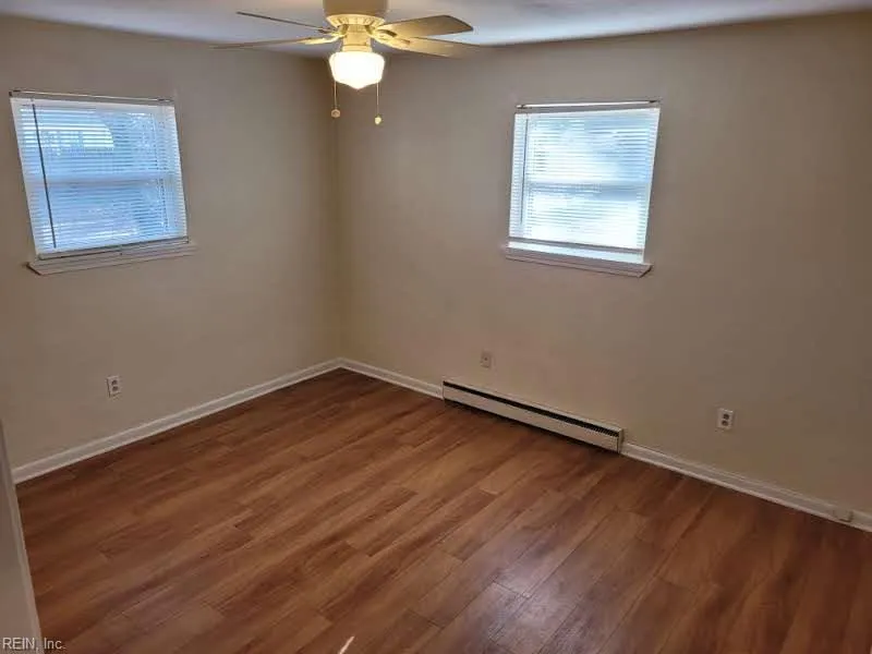 Norfolk, Virginia 23518, United States, 2 Bedrooms Bedrooms, ,1 BathroomBathrooms,Residential,Active,158726