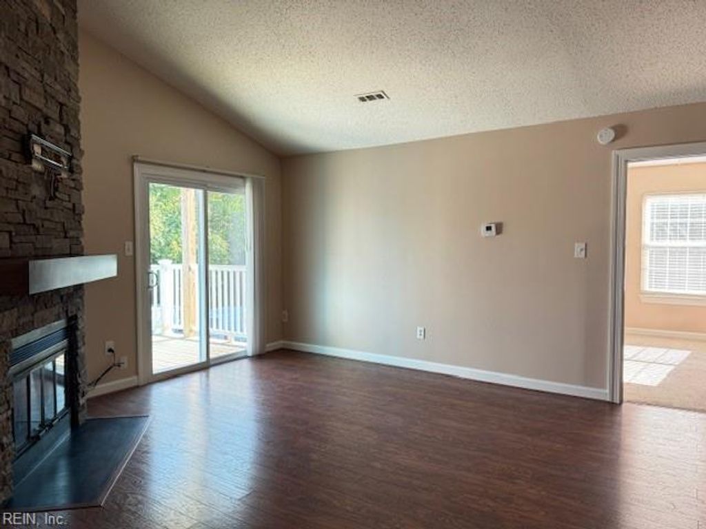 Photo of 2123 Retreat Court, Virginia Beach, VA 23454 (MLS # 10634060)