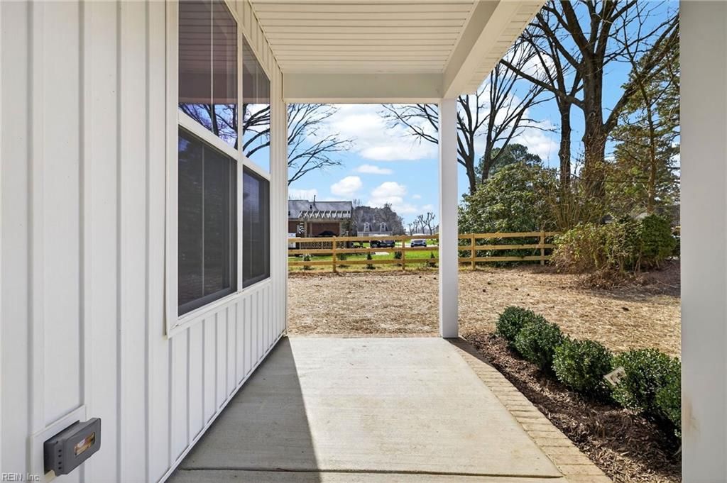 Photo of 1635 Colonial Avenue, Smithfield, VA 23430 (MLS # 10623970)