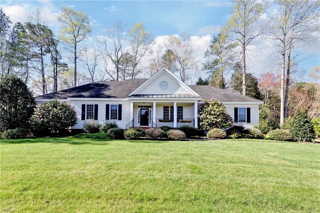 Photo of 116 Mahogany Run, Williamsburg, VA 23188 (MLS # 10626474)