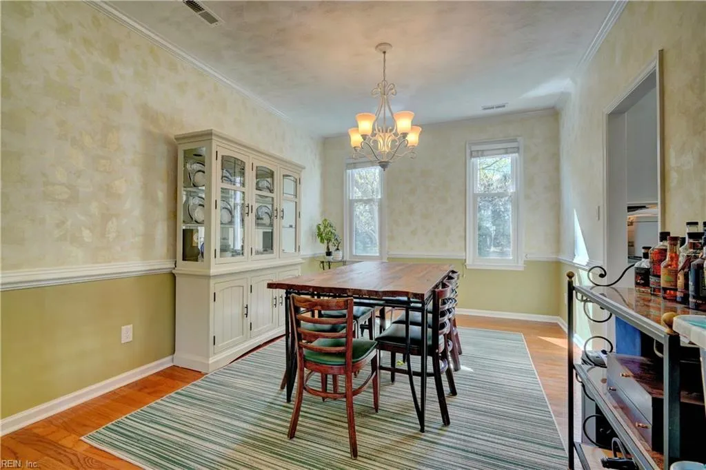 Chesapeake, Virginia 23322, United States, 4 Bedrooms Bedrooms, ,3 BathroomsBathrooms,Residential,Pending,120382