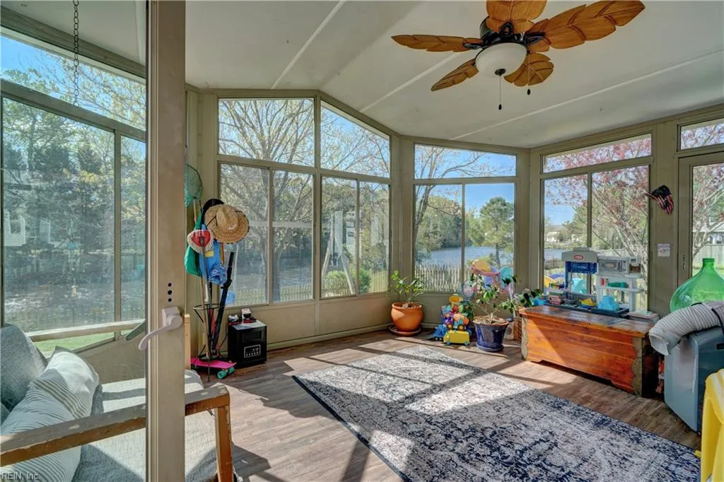 Chesapeake, Virginia 23322, United States, 4 Bedrooms Bedrooms, ,3 BathroomsBathrooms,Residential,Pending,120382