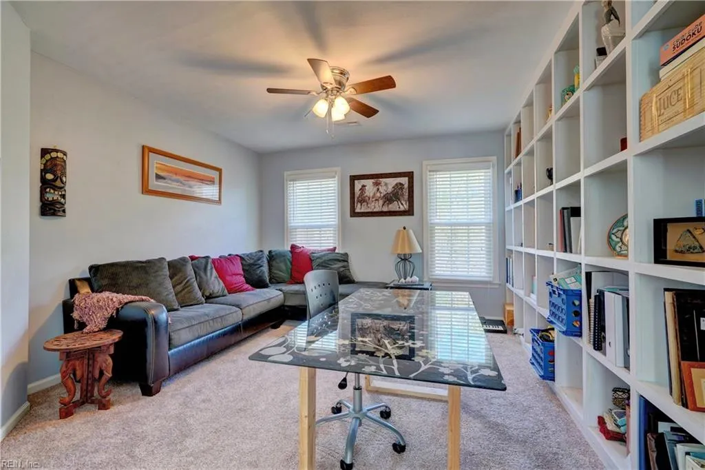 Chesapeake, Virginia 23322, United States, 4 Bedrooms Bedrooms, ,3 BathroomsBathrooms,Residential,Pending,120382