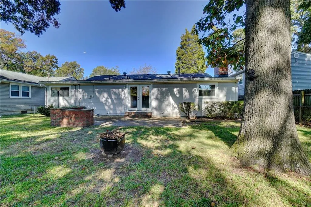 Norfolk, Virginia 23505, United States, 4 Bedrooms Bedrooms, ,2 BathroomsBathrooms,Residential,Active,233711