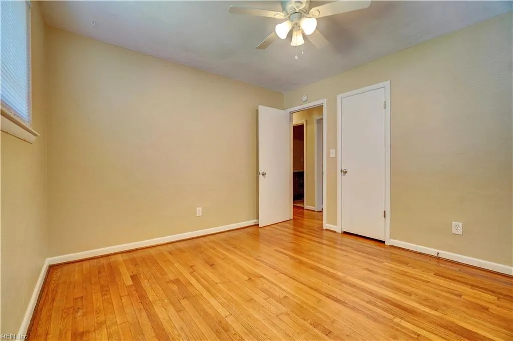 Norfolk, Virginia 23505, United States, 4 Bedrooms Bedrooms, ,2 BathroomsBathrooms,Residential,Active,233711