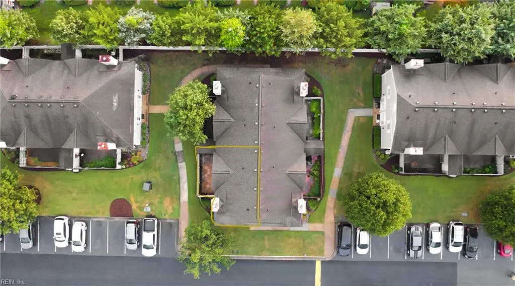 Chesapeake, Virginia 23320, United States, 2 Bedrooms Bedrooms, ,3 BathroomsBathrooms,Residential,Active,173662