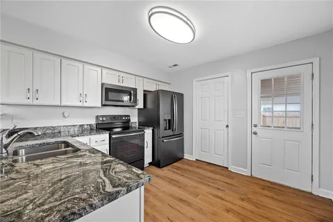MLS: 10568906
