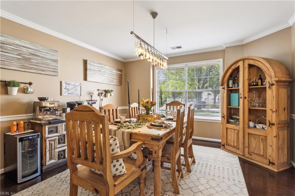 2748 Mulberry LOOP