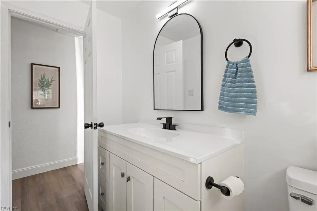 Virginia Beach, Virginia 23455, United States, 4 Bedrooms Bedrooms, ,2 BathroomsBathrooms,Residential,Active,208765