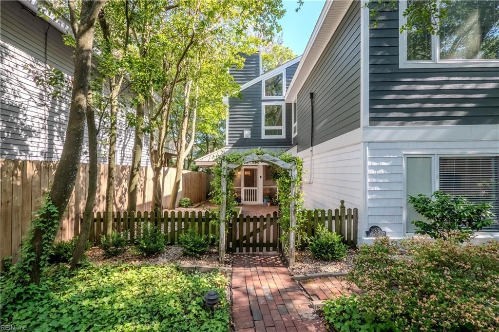 Photo of 218 69th Street #B, Virginia Beach, VA 23451 (MLS # 10635208)