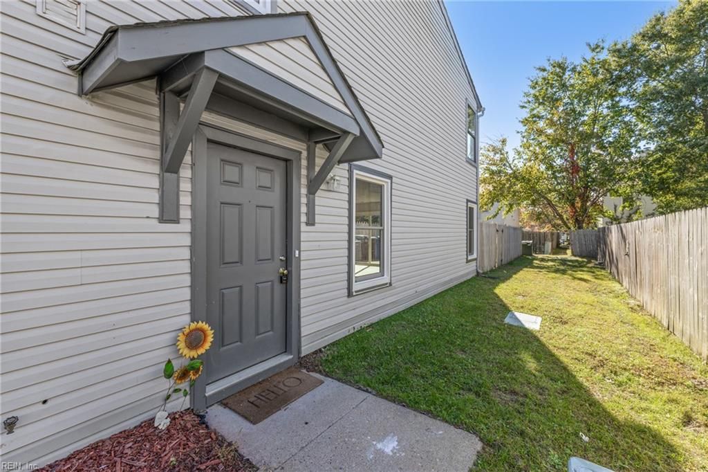 Photo of 4729 Woodglen Court, Virginia Beach, VA 23462 (MLS # 10607697)