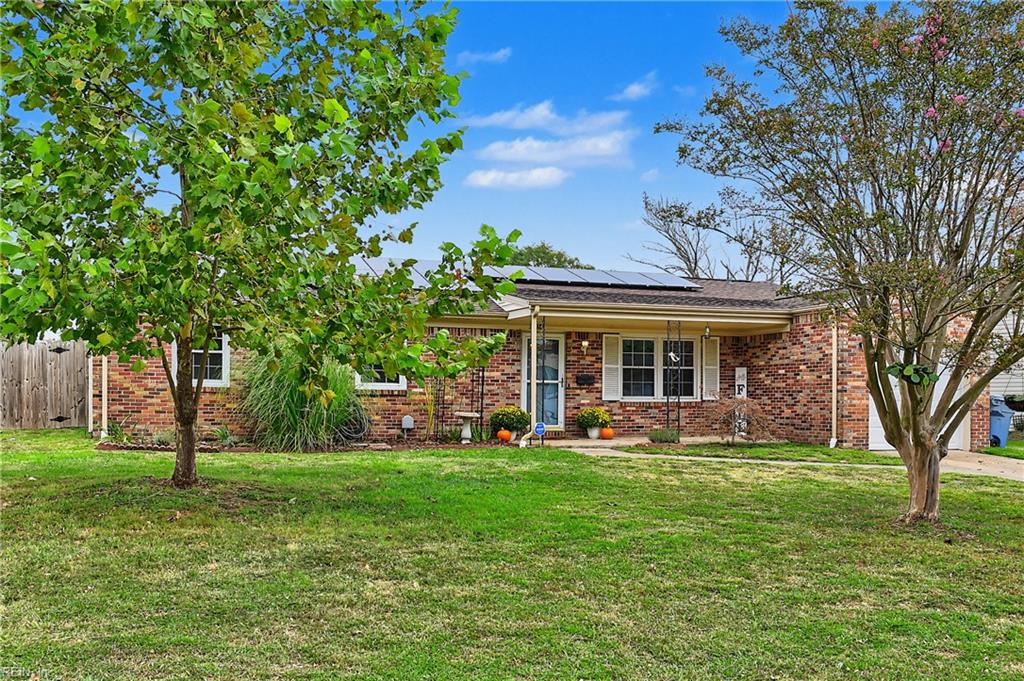 Photo of 3448 Poppy Crescent, Virginia Beach, VA 23453 (MLS # 10655267)