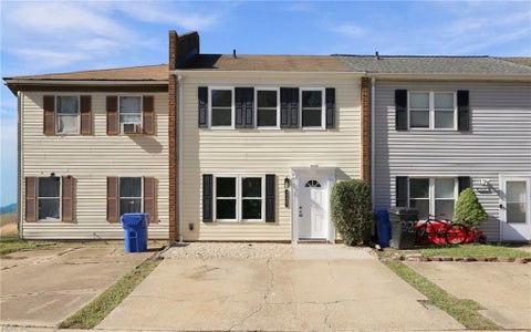 Photo of 2125 Kimball Cir Circle, Virginia Beach, VA 23455 (MLS # 10658540)