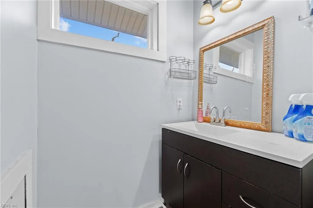 Chesapeake, Virginia 23320, United States, 4 Bedrooms Bedrooms, ,3 BathroomsBathrooms,Residential,Active,4817