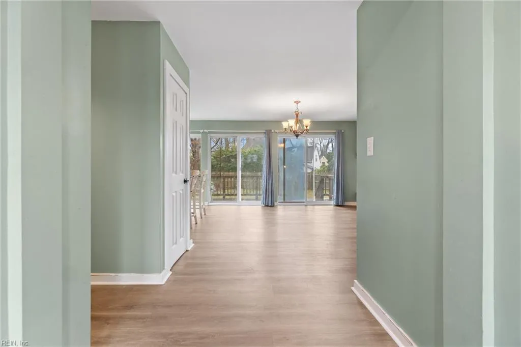 Chesapeake, Virginia 23320, United States, 4 Bedrooms Bedrooms, ,3 BathroomsBathrooms,Residential,Active,4817