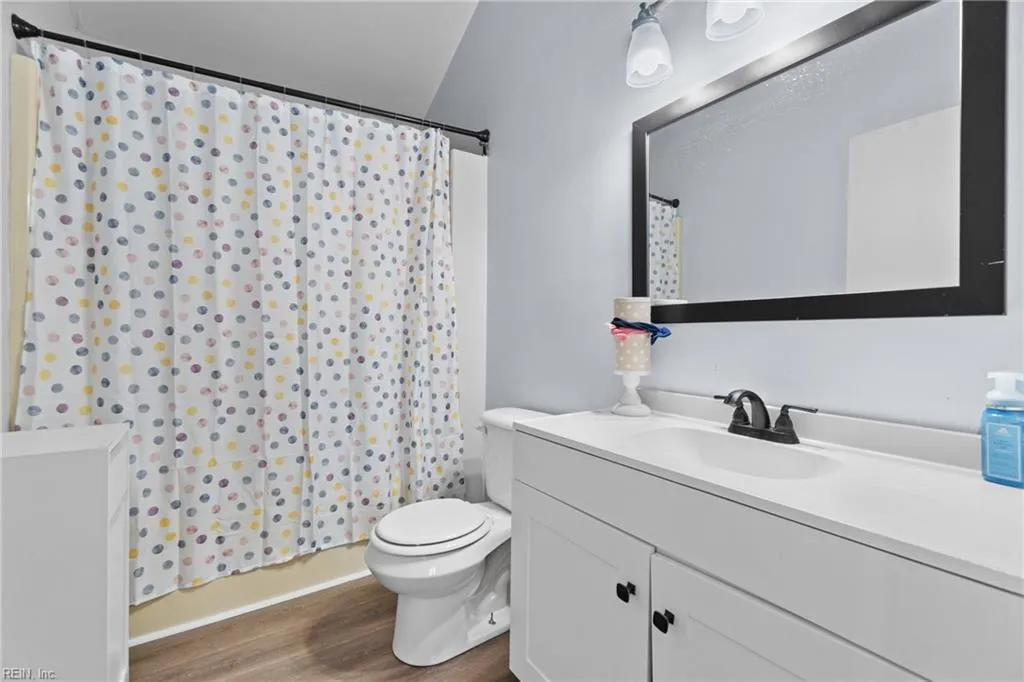 Chesapeake, Virginia 23320, United States, 4 Bedrooms Bedrooms, ,3 BathroomsBathrooms,Residential,Active,4817