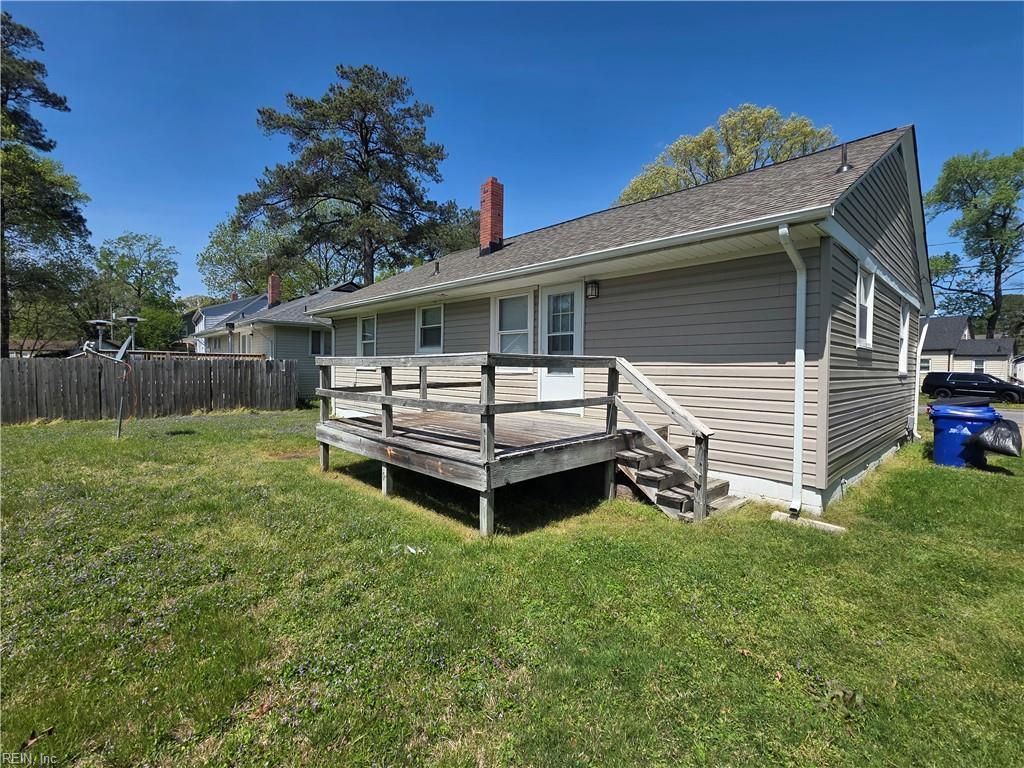 Photo of 100 Dahlgren Avenue #B, Portsmouth, VA 23702 (MLS # 10628916)