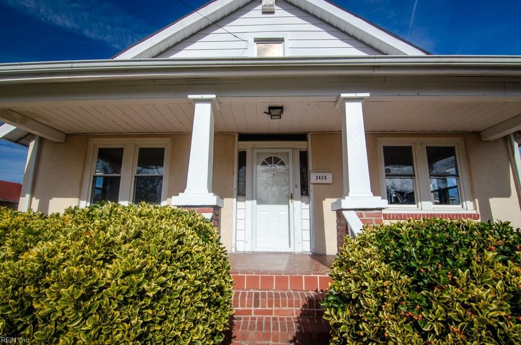 Photo of 2428 Myrtle Avenue, Norfolk, VA 23504 (MLS # 10616651)