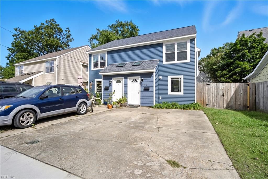 Photo of 1307 Parks Avenue, Virginia Beach, VA 23451 (MLS # 10604755)
