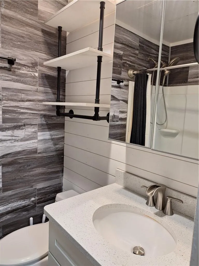 Portsmouth, Virginia 23704, United States, 1 Bedroom Bedrooms, ,1 BathroomBathrooms,Residential,Active,229686