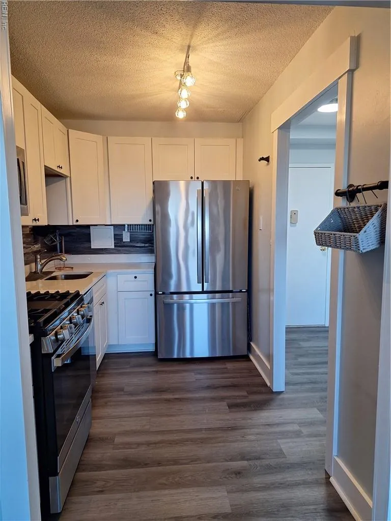 Portsmouth, Virginia 23704, United States, 1 Bedroom Bedrooms, ,1 BathroomBathrooms,Residential,Active,229686