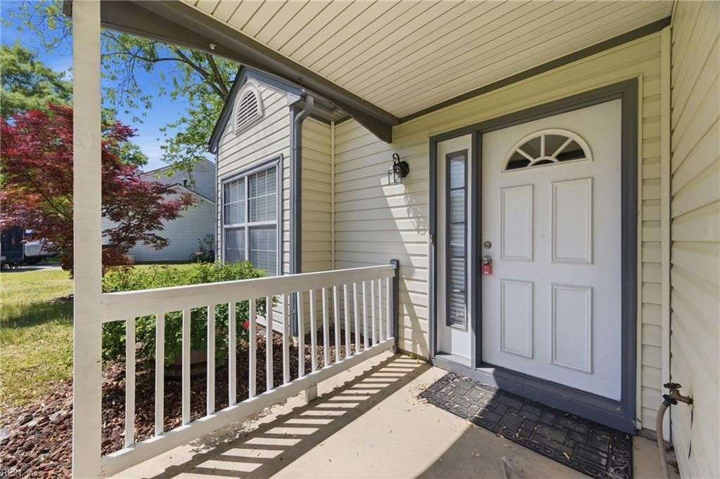 Photo of 304 Susan Newton Lane, Yorktown, VA 23693 (MLS # 10630576)