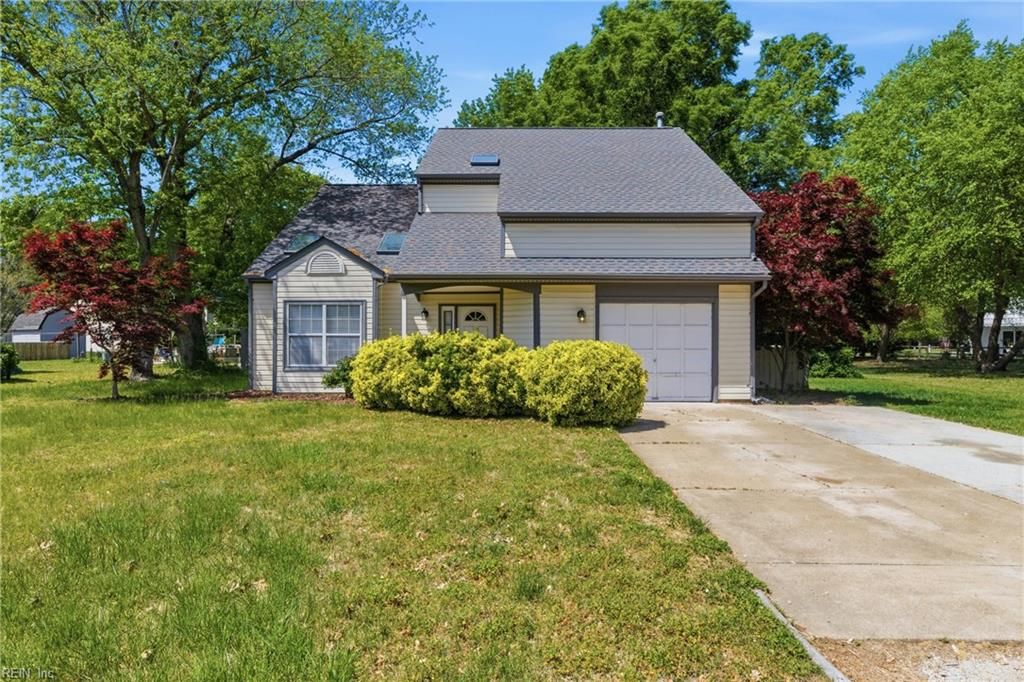 Photo of 304 Susan Newton Lane, Yorktown, VA 23693 (MLS # 10630576)