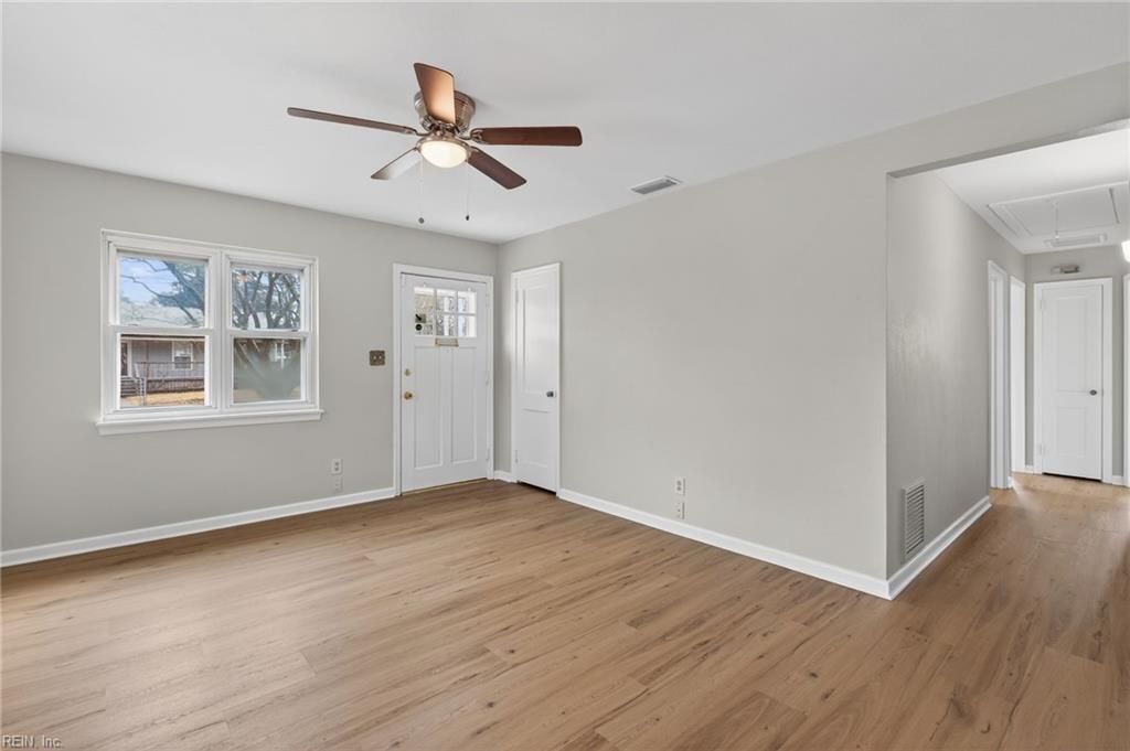 Photo of 6317 Sangamon Avenue, Norfolk, VA 23509 (MLS # 10620907)