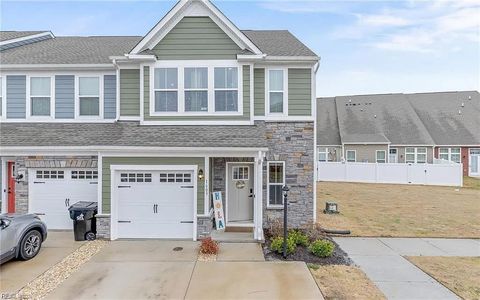 Photo of 1609 Whistling Road, Chesapeake, VA 23323 (MLS # 10612934)