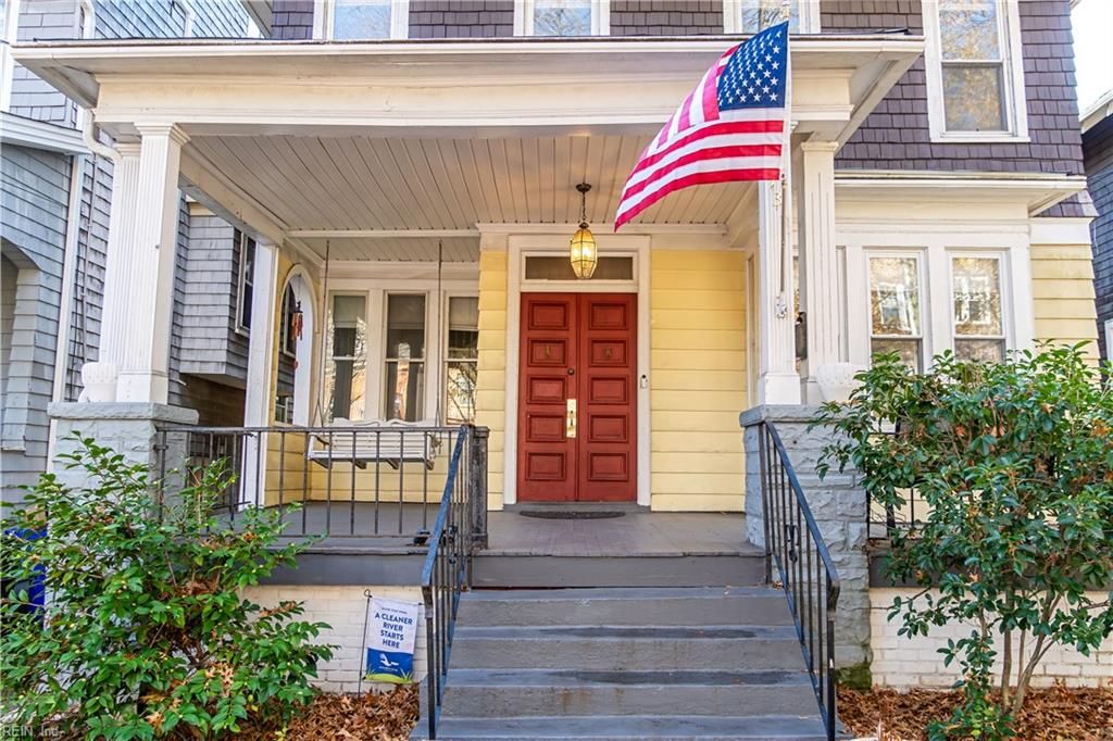 Photo of 731 W Princess Anne Road, Norfolk, VA 23517 (MLS # 10612603)