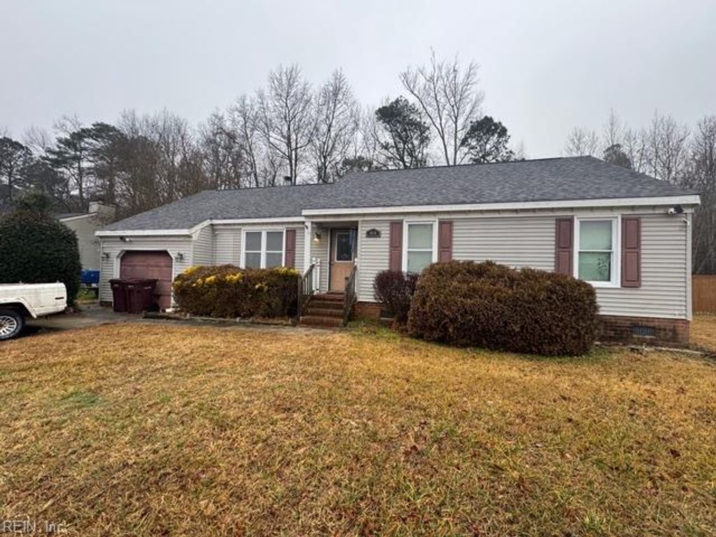 Photo of 616 Appaloosa Trail, Chesapeake, VA 23324 (MLS # 10629952)