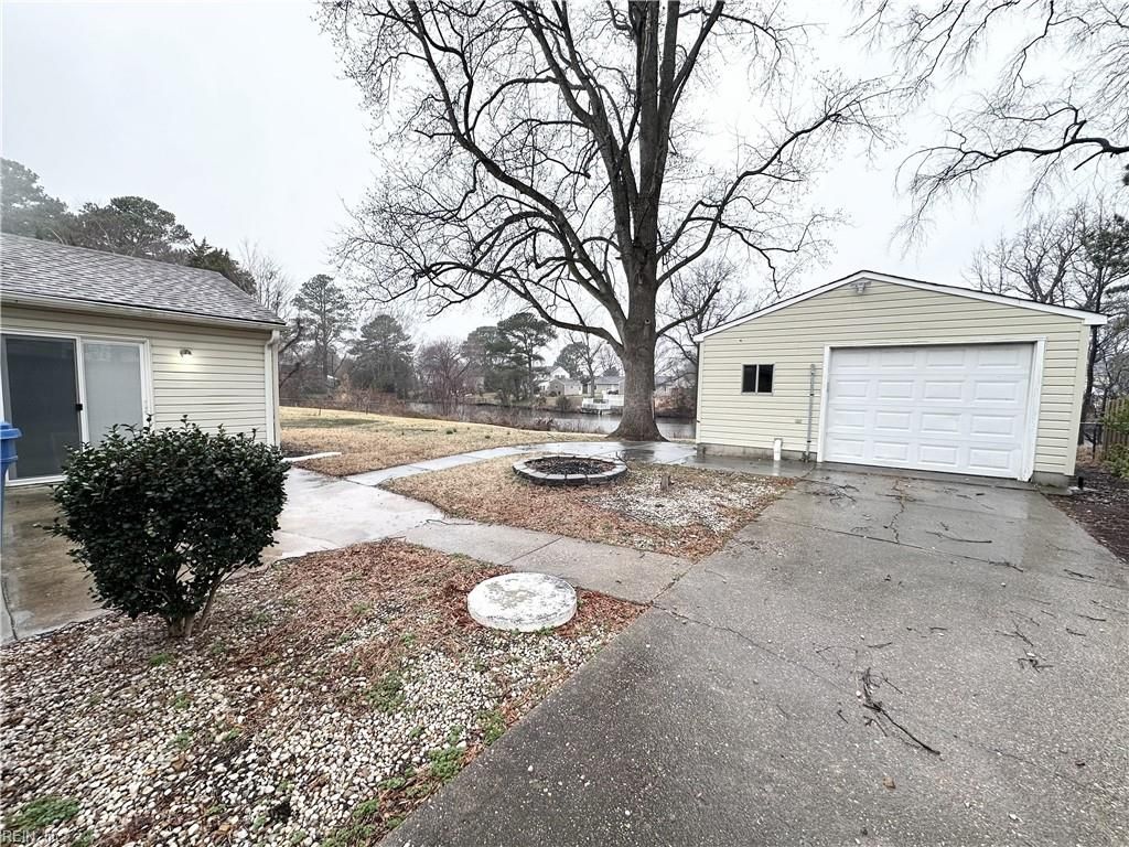 Photo of 4436 Hinsdale Street, Virginia Beach, VA 23462 (MLS # 10622747)