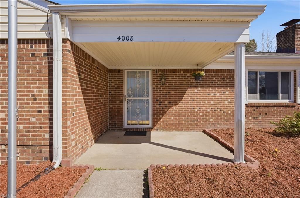 Photo of 4008 Callahan Court, Virginia Beach, VA 23453 (MLS # 10624478)