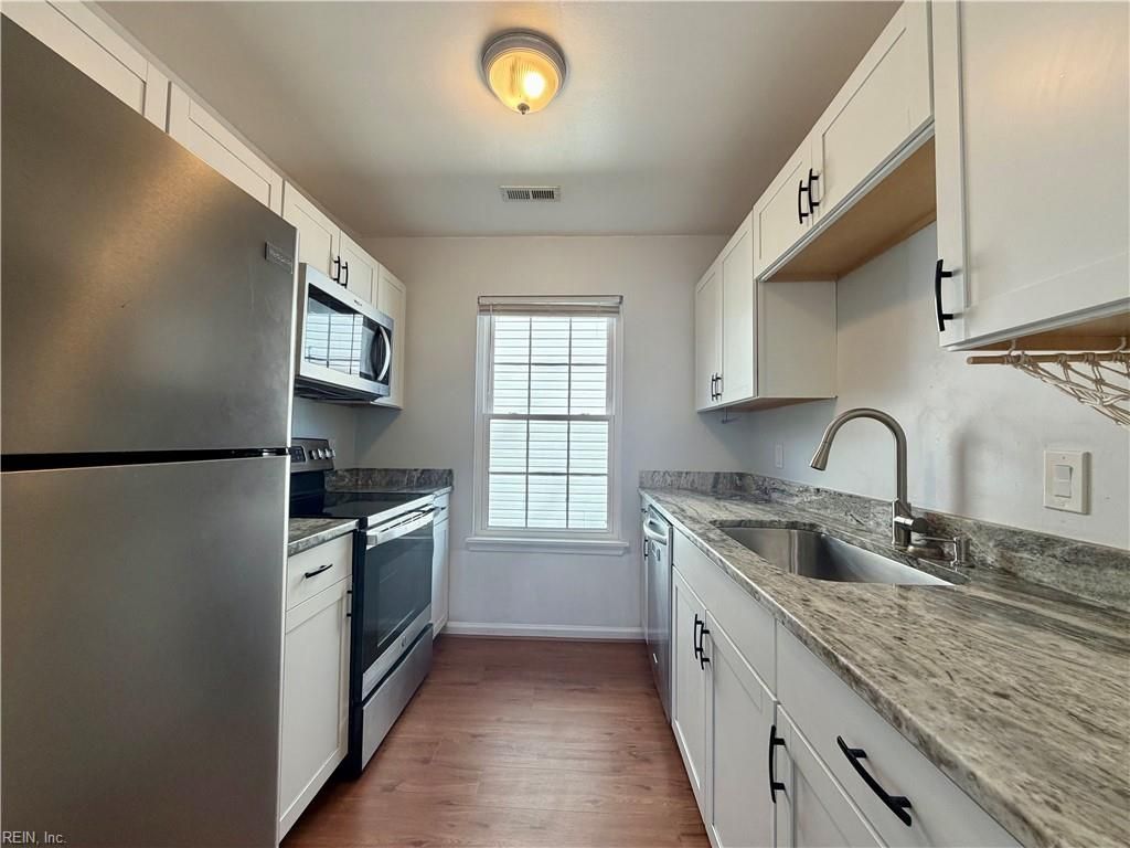 Photo of 604 Fernwood Farms Road, Chesapeake, VA 23320 (MLS # 10614850)