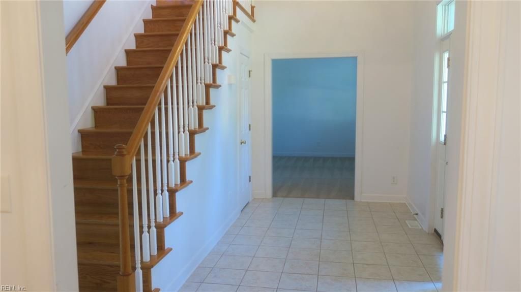 Photo of 128 Great Glen, Williamsburg, VA 23188 (MLS # 10643378)