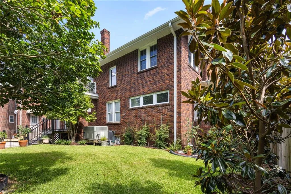 Norfolk, Virginia 23507, United States, 3 Bedrooms Bedrooms, ,3 BathroomsBathrooms,Residential,Active,160840