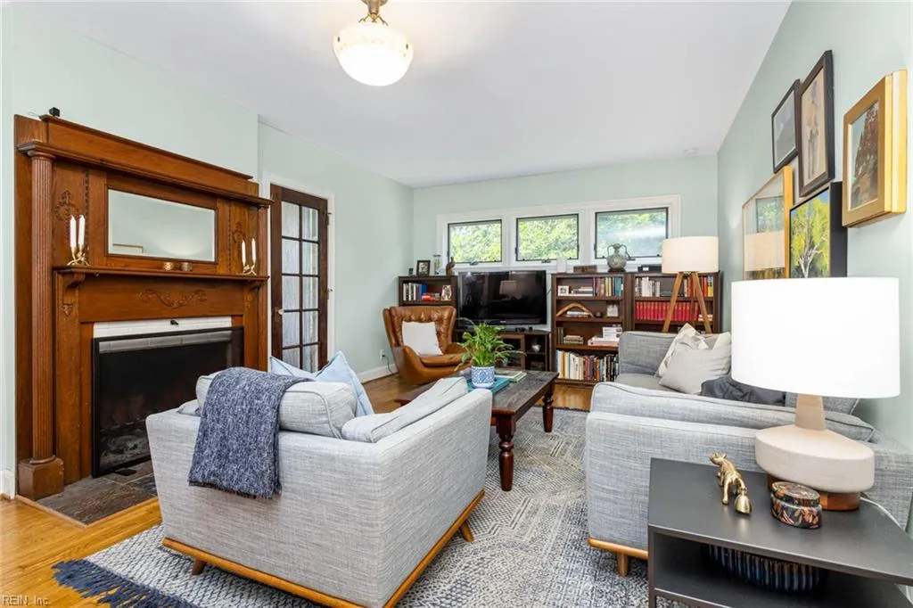 Norfolk, Virginia 23507, United States, 3 Bedrooms Bedrooms, ,3 BathroomsBathrooms,Residential,Active,160840