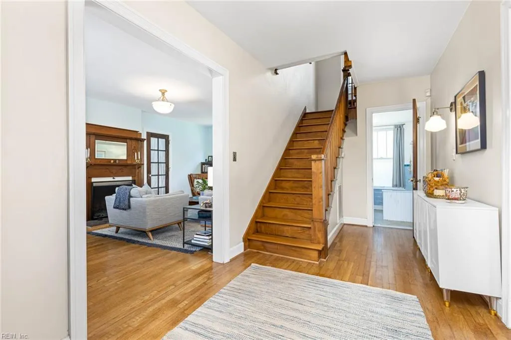 Norfolk, Virginia 23507, United States, 3 Bedrooms Bedrooms, ,3 BathroomsBathrooms,Residential,Active,160840